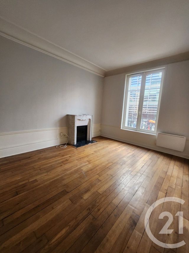 Appartement F3 à louer - 3 pièces - 52,40 m2 - Montrouge - 92 - ILE-DE-FRANCE