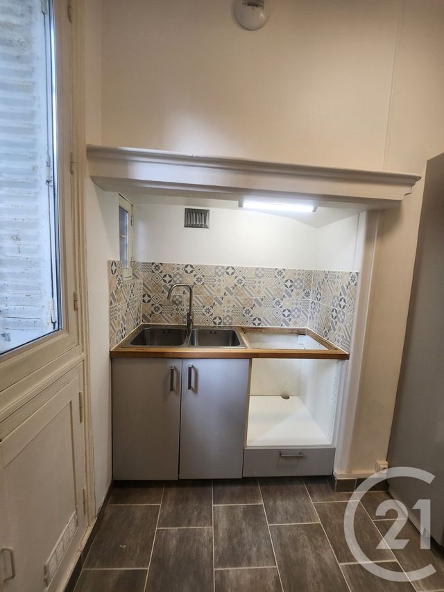 Appartement F3 à louer - 3 pièces - 52,40 m2 - Montrouge - 92 - ILE-DE-FRANCE