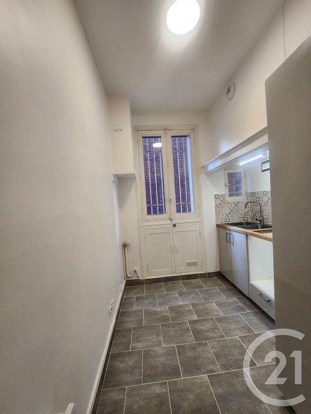 Appartement F3 à louer - 3 pièces - 52,40 m2 - Montrouge - 92 - ILE-DE-FRANCE