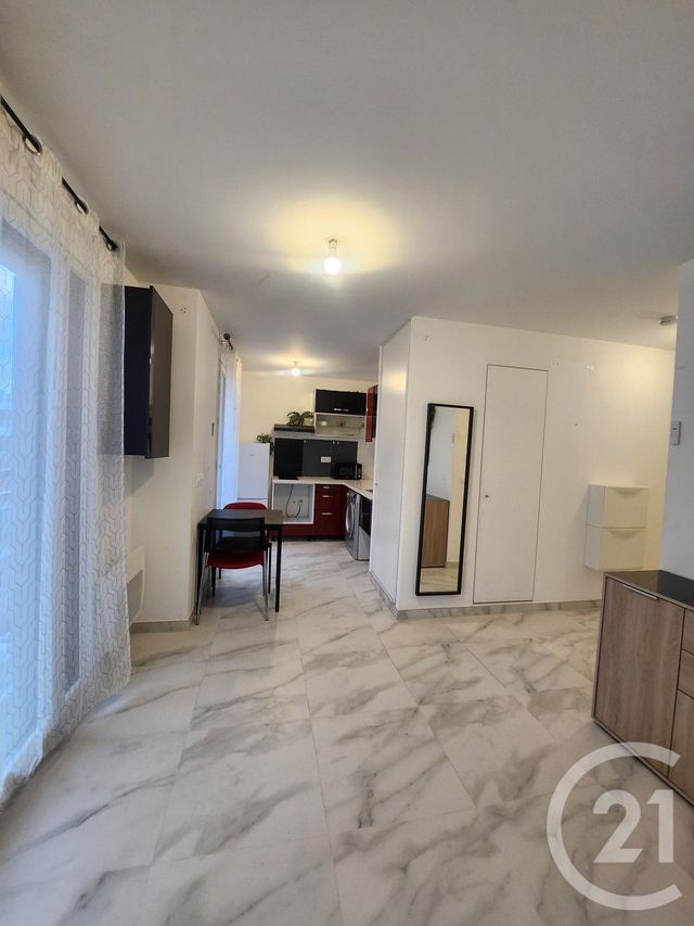 Appartement Studio &agrave; louer - 1 pi&egrave;ce - 25,60 m2 - Montrouge - 92 - ILE-DE-FRANCE