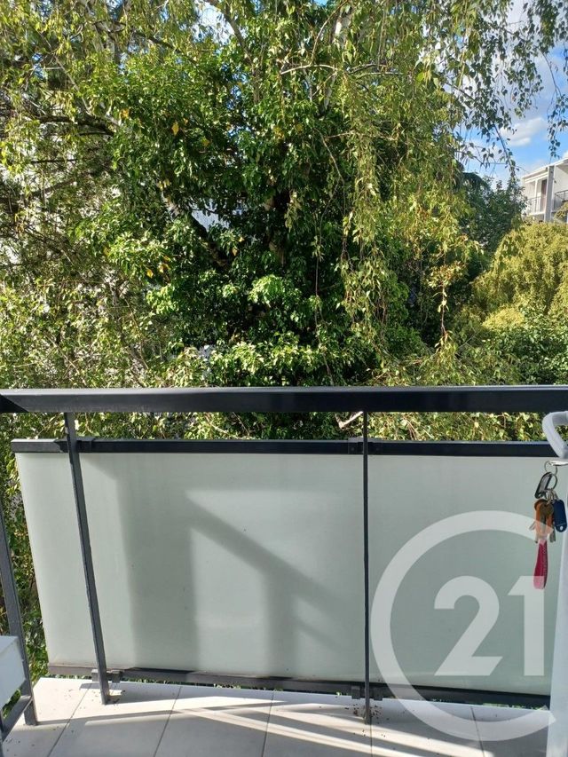 Appartement F3 &agrave; louer - 3 pi&egrave;ces - 64,22 m2 - Bourg La Reine - 92 - ILE-DE-FRANCE
