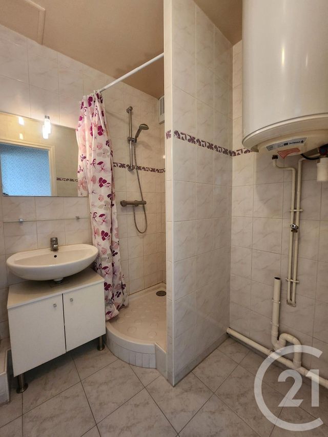 Appartement F3 &agrave; louer - 3 pi&egrave;ces - 52,04 m2 - Montrouge - 92 - ILE-DE-FRANCE