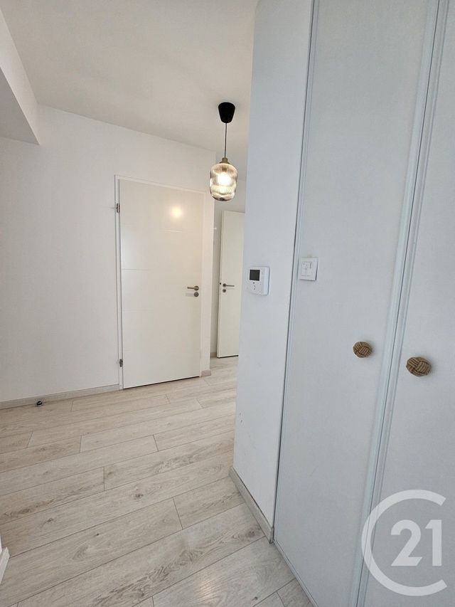 Appartement F3 &agrave; louer - 3 pi&egrave;ces - 60,15 m2 - Gentilly - 94 - ILE-DE-FRANCE
