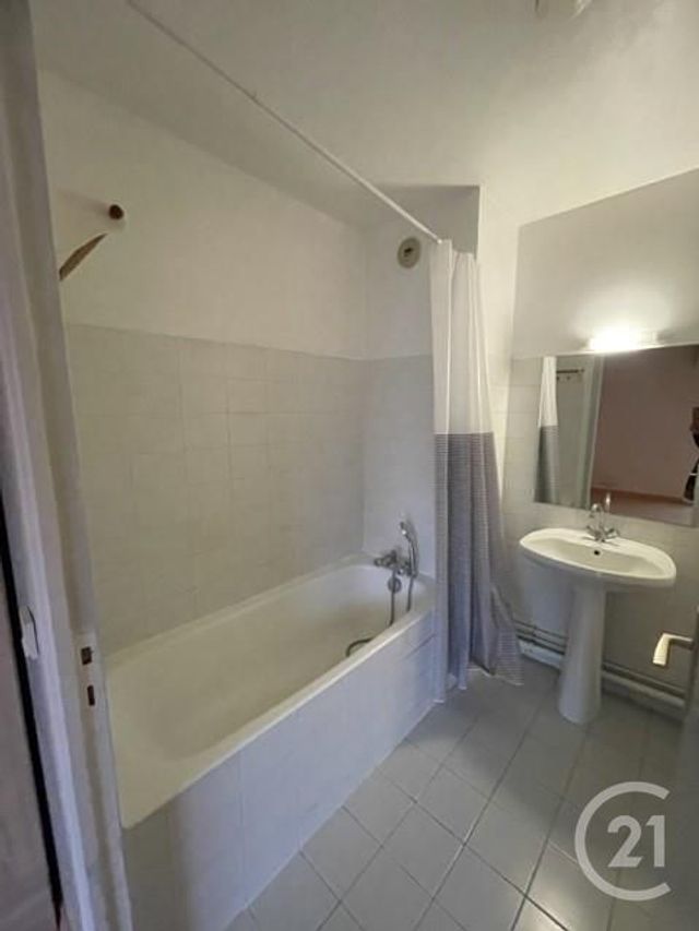 Appartement Studio &agrave; louer - 1 pi&egrave;ce - 31,88 m2 - Montrouge - 92 - ILE-DE-FRANCE