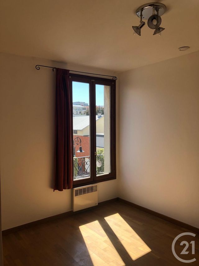 Appartement F3 &agrave; louer - 3 pi&egrave;ces - 41,36 m2 - Montrouge - 92 - ILE-DE-FRANCE