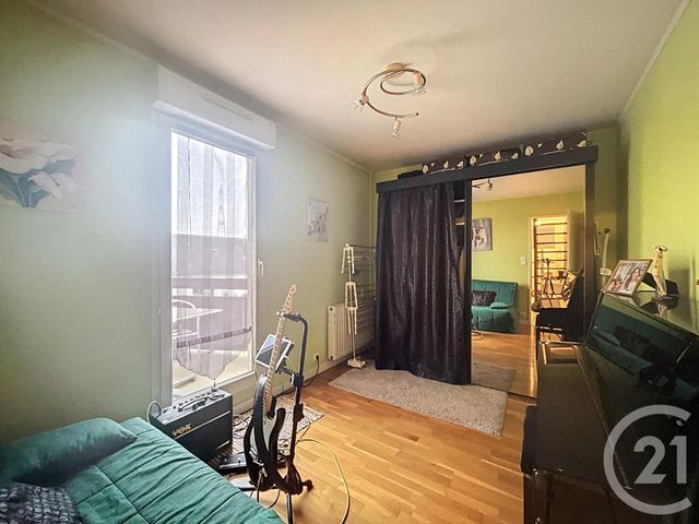 Appartement F5 à vendre - 5 pièces - 122,83 m2 - Chartres - 28 - CENTRE