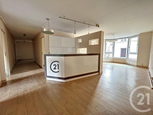 Appartement à vendre - 11 pièces - 255 m2 - Chartres - 28 - CENTRE