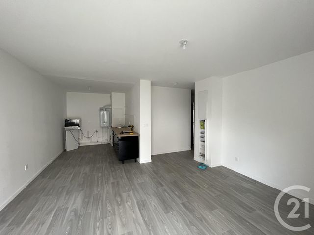 Appartement F1 &agrave; louer - 1 pi&egrave;ce - 38,29 m2 - Luce - 28 - CENTRE