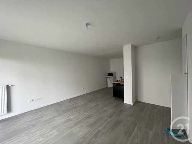 Appartement F1 &agrave; louer - 1 pi&egrave;ce - 38,29 m2 - Luce - 28 - CENTRE