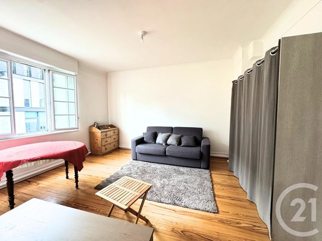 Appartement T2 &agrave; louer - 2 pi&egrave;ces - 61,44 m2 - Chartres - 28 - CENTRE