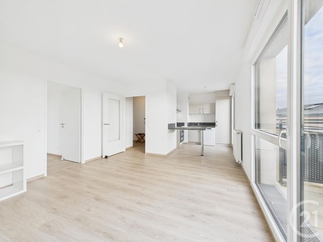 Appartement F3 à vendre - 3 pièces - 57,36 m2 - Chartres - 28 - CENTRE