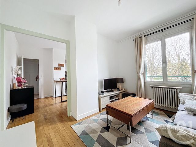 Appartement F3 à vendre - 3 pièces - 51,76 m2 - Chartres - 28 - CENTRE