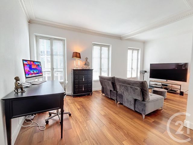 Appartement à vendre - 2 pièces - 46,47 m2 - Chartres - 28 - CENTRE