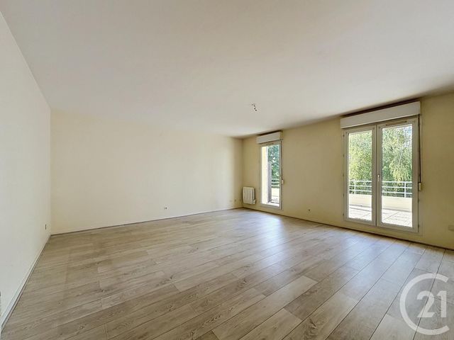 Appartement F4 &agrave; vendre - 4 pi&egrave;ces - 83,30 m2 - Chartres - 28 - CENTRE