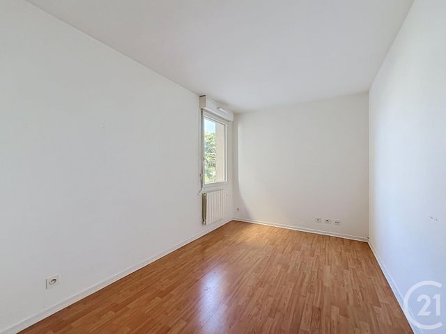 Appartement F4 &agrave; vendre - 4 pi&egrave;ces - 83,30 m2 - Chartres - 28 - CENTRE