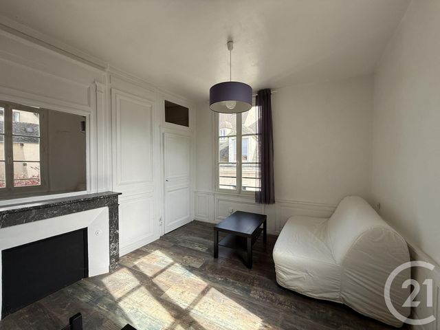 Appartement Studio &agrave; louer - 1 pi&egrave;ce - 22,19 m2 - Chartres - 28 - CENTRE