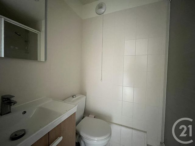 Appartement F1 &agrave; louer - 1 pi&egrave;ce - 13,69 m2 - Chartres - 28 - CENTRE