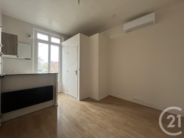 Appartement F1 &agrave; louer - 1 pi&egrave;ce - 13,69 m2 - Chartres - 28 - CENTRE