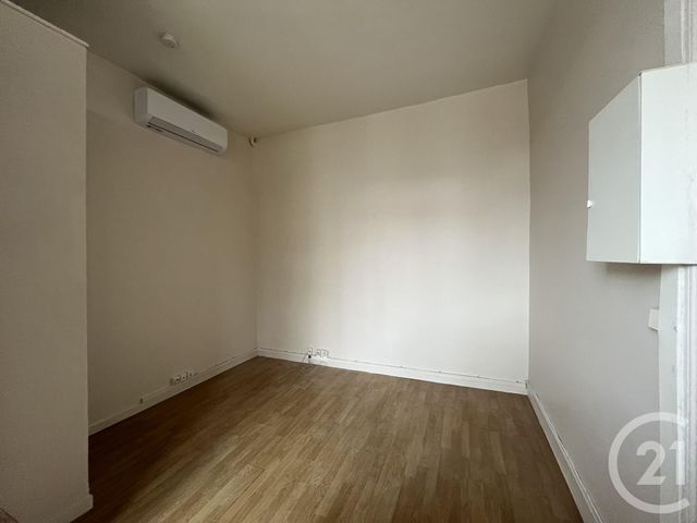 Appartement F1 &agrave; louer - 1 pi&egrave;ce - 13,69 m2 - Chartres - 28 - CENTRE