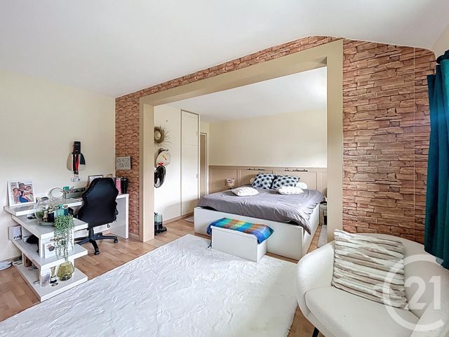 Maison à vendre - 5 pièces - 143 m2 - Luisant - 28 - CENTRE