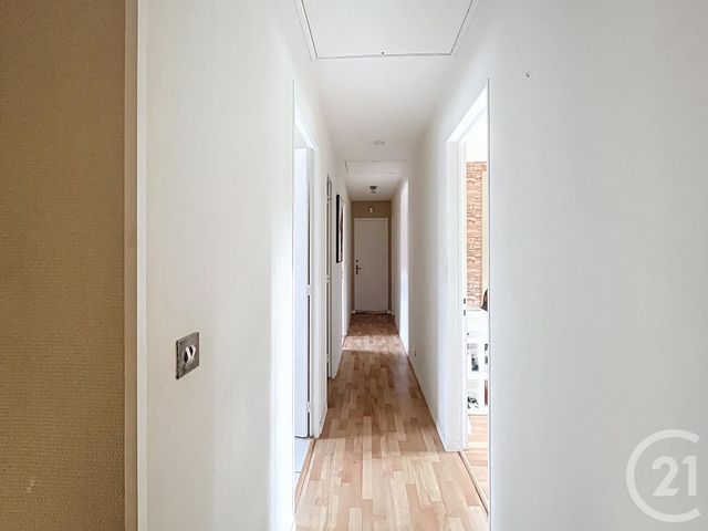 Maison à vendre - 5 pièces - 143 m2 - Luisant - 28 - CENTRE