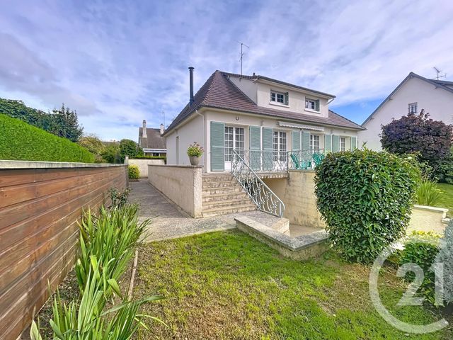 Maison à vendre - 5 pièces - 143 m2 - Luisant - 28 - CENTRE