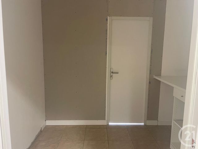 Murs à vendre à vendre - 42.73 m2 - 28 - Eure-et-Loir