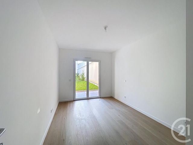 Appartement F5 à vendre - 5 pièces - 114 m2 - Chartres - 28 - CENTRE