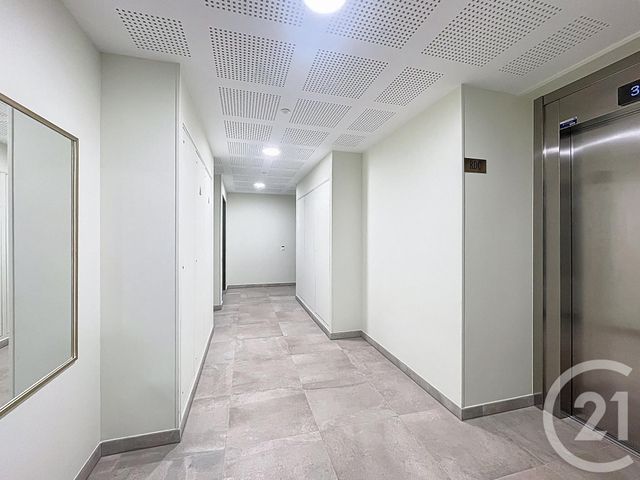 Appartement F5 à vendre - 5 pièces - 114 m2 - Chartres - 28 - CENTRE