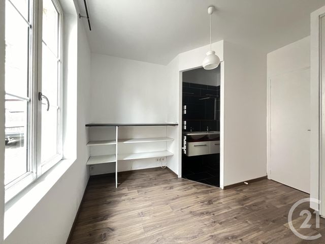Appartement T2 à vendre - 2 pièces - 36,02 m2 - Chartres - 28 - CENTRE