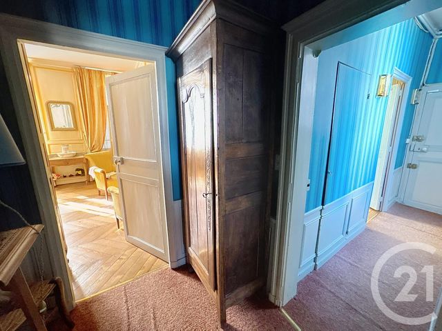 Appartement F4 à vendre - 5 pièces - 111,05 m2 - Chartres - 28 - CENTRE