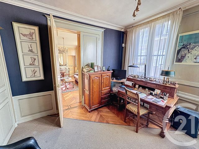 Appartement F4 à vendre - 5 pièces - 111,05 m2 - Chartres - 28 - CENTRE