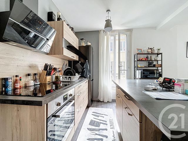 Appartement F3 à vendre - 3 pièces - 42 m2 - Chartres - 28 - CENTRE