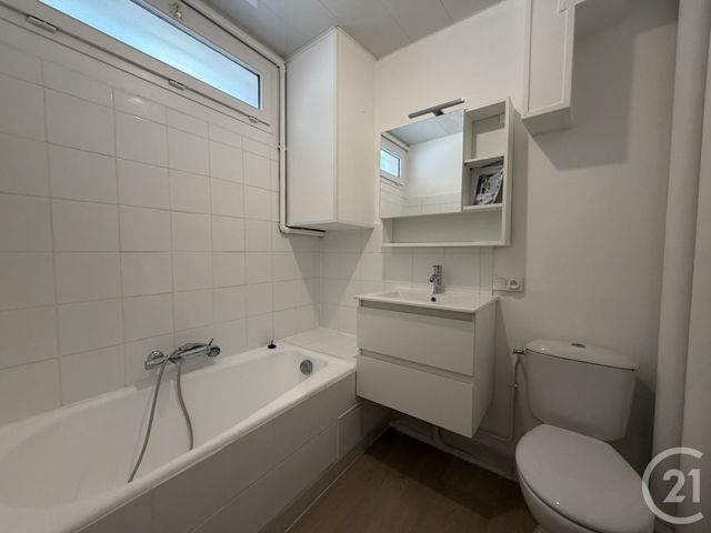 Appartement F2 &agrave; louer - 2 pi&egrave;ces - 46,63 m2 - Chartres - 28 - CENTRE