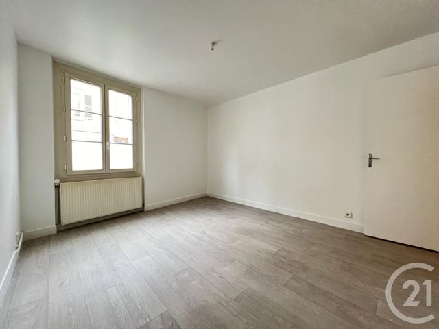 Appartement F2 &agrave; louer - 2 pi&egrave;ces - 46,63 m2 - Chartres - 28 - CENTRE