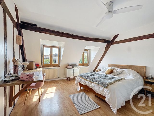 Appartement F4 à vendre - 4 pièces - 84 m2 - Chartres - 28 - CENTRE