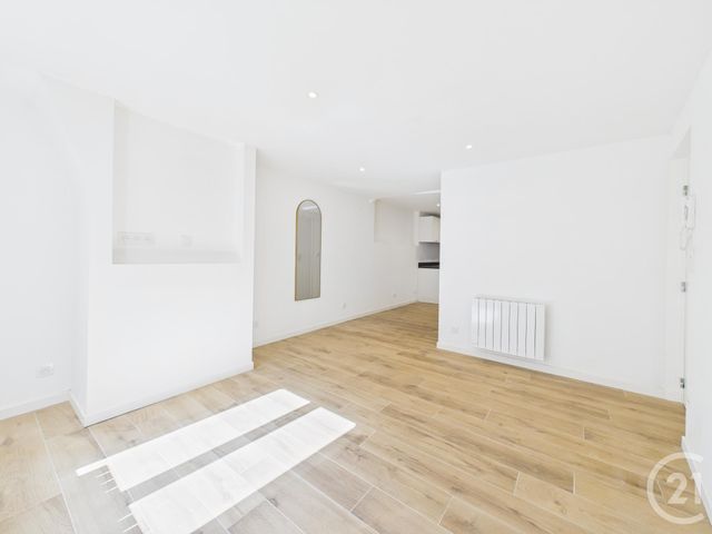 Appartement T1 &agrave; vendre - 1 pi&egrave;ce - 43,85 m2 - Chartres - 28 - CENTRE