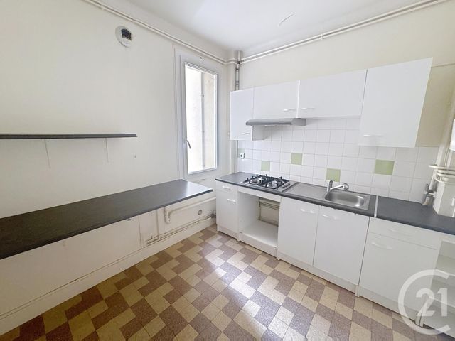 Appartement F2 à vendre - 3 pièces - 66 m2 - Chartres - 28 - CENTRE