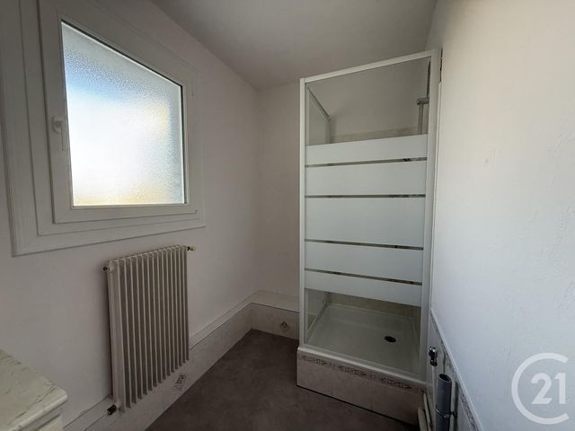 Appartement F3 &agrave; louer - 3 pi&egrave;ces - 62,45 m2 - Luce - 28 - CENTRE