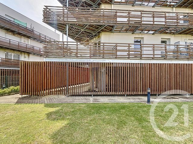 Appartement F3 à vendre - 3 pièces - 64,70 m2 - Chartres - 28 - CENTRE