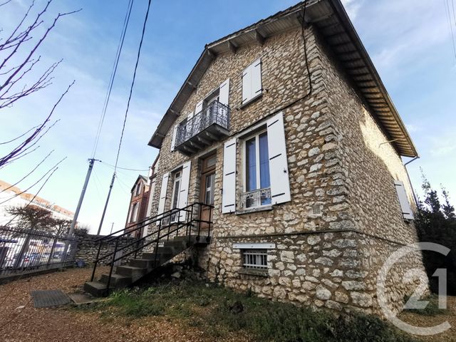 Appartement F1 &agrave; louer - 1 pi&egrave;ce - 11,70 m2 - Chartres - 28 - CENTRE