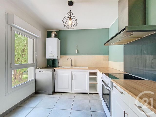 Appartement F4 à vendre - 4 pièces - 88,62 m2 - Chartres - 28 - CENTRE