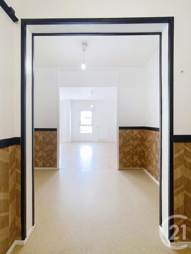 Appartement F4 à vendre - 4 pièces - 88,62 m2 - Chartres - 28 - CENTRE