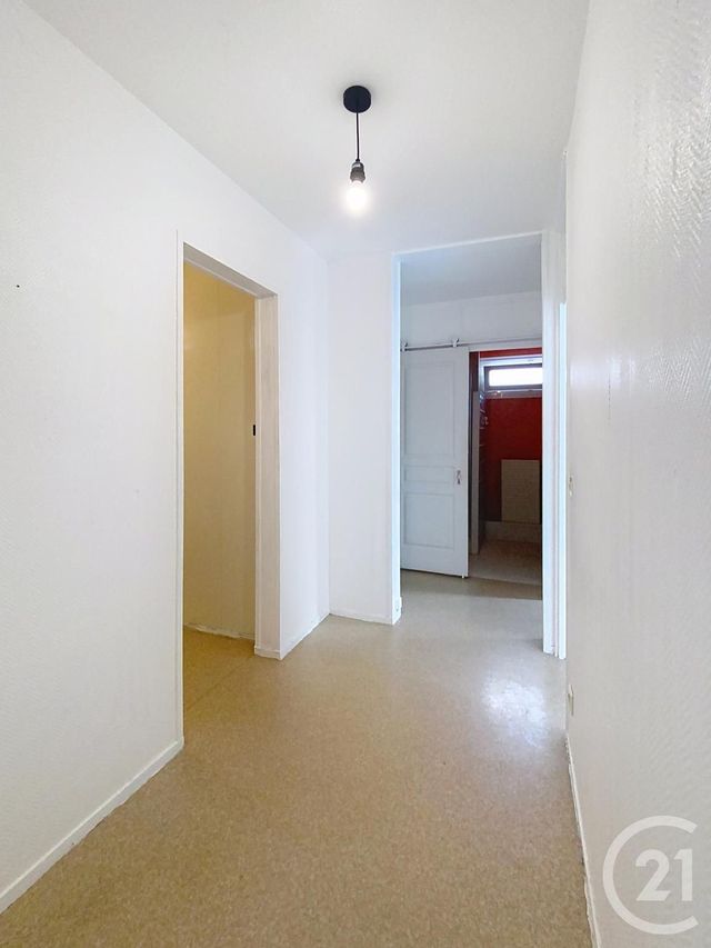 Appartement F4 à vendre - 4 pièces - 88,62 m2 - Chartres - 28 - CENTRE