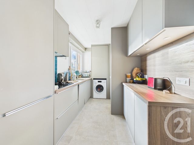 Appartement T3 &agrave; vendre - 3 pi&egrave;ces - 65,47 m2 - Chartres - 28 - CENTRE