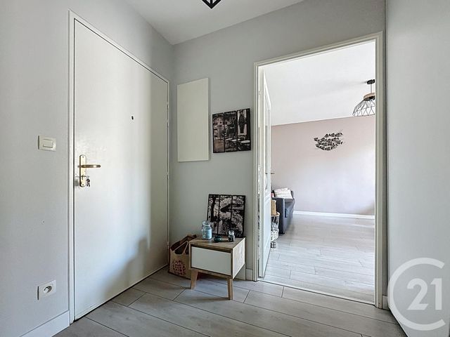 Appartement T2 à vendre - 2 pièces - 43,45 m2 - Chartres - 28 - CENTRE