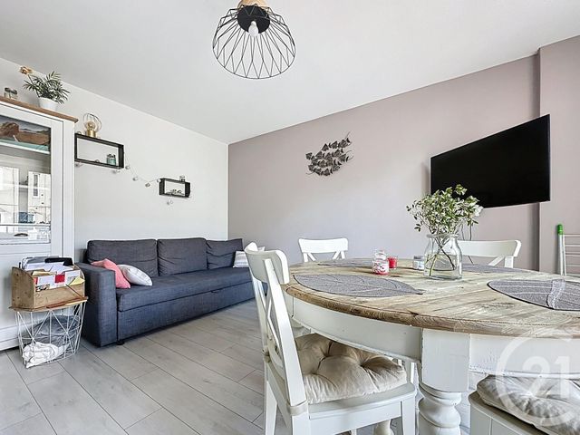 Appartement T2 à vendre - 2 pièces - 43,45 m2 - Chartres - 28 - CENTRE