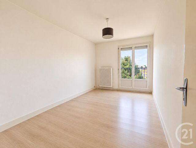 Appartement F3 &agrave; vendre - 3 pi&egrave;ces - 67,06 m2 - Chartres - 28 - CENTRE