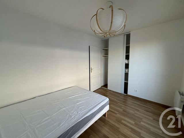 Appartement F3 à louer - 3 pièces - 64,70 m2 - Chartres - 28 - CENTRE