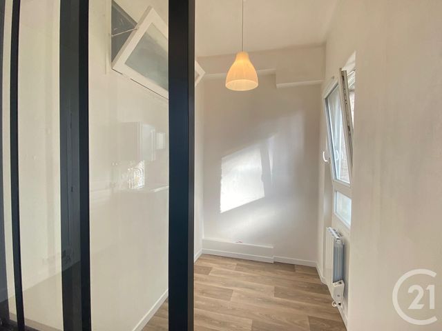 Appartement F1 &agrave; louer - 1 pi&egrave;ce - 21,49 m2 - Chartres - 28 - CENTRE